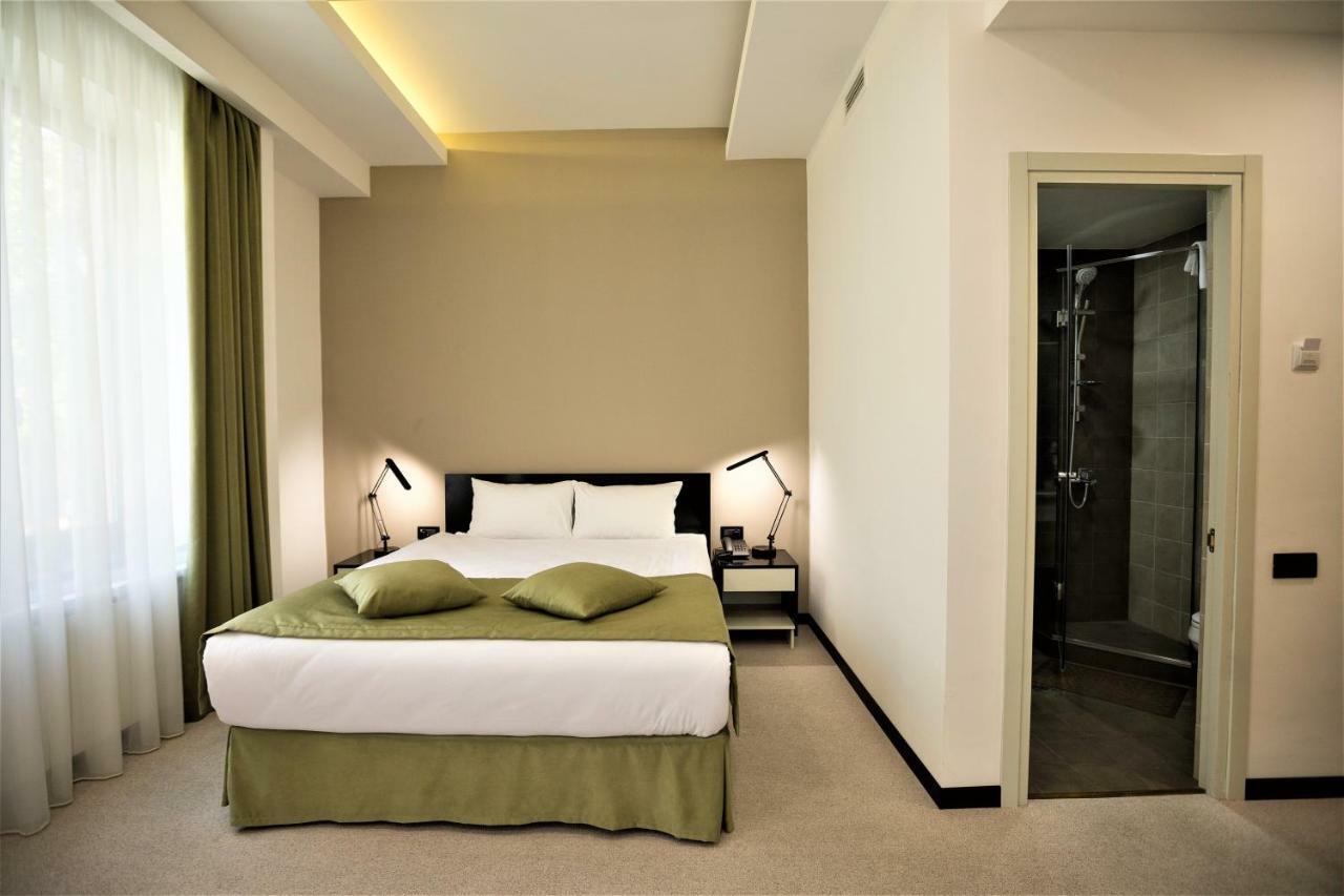 Annabella Boutique Hotel エレバン エクステリア 写真