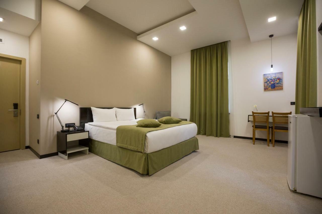 Annabella Boutique Hotel エレバン エクステリア 写真