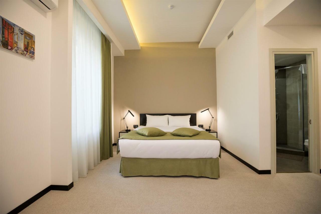 Annabella Boutique Hotel エレバン エクステリア 写真